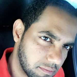 Meet your Posher, Emmanuel